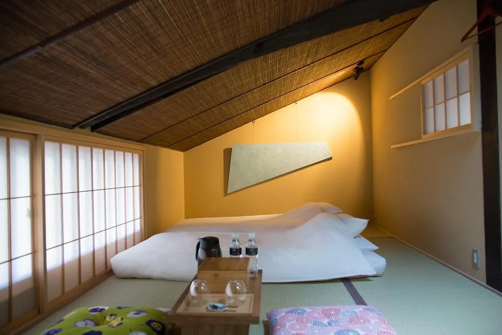 Ryokan Mugen  Kyōto Japan